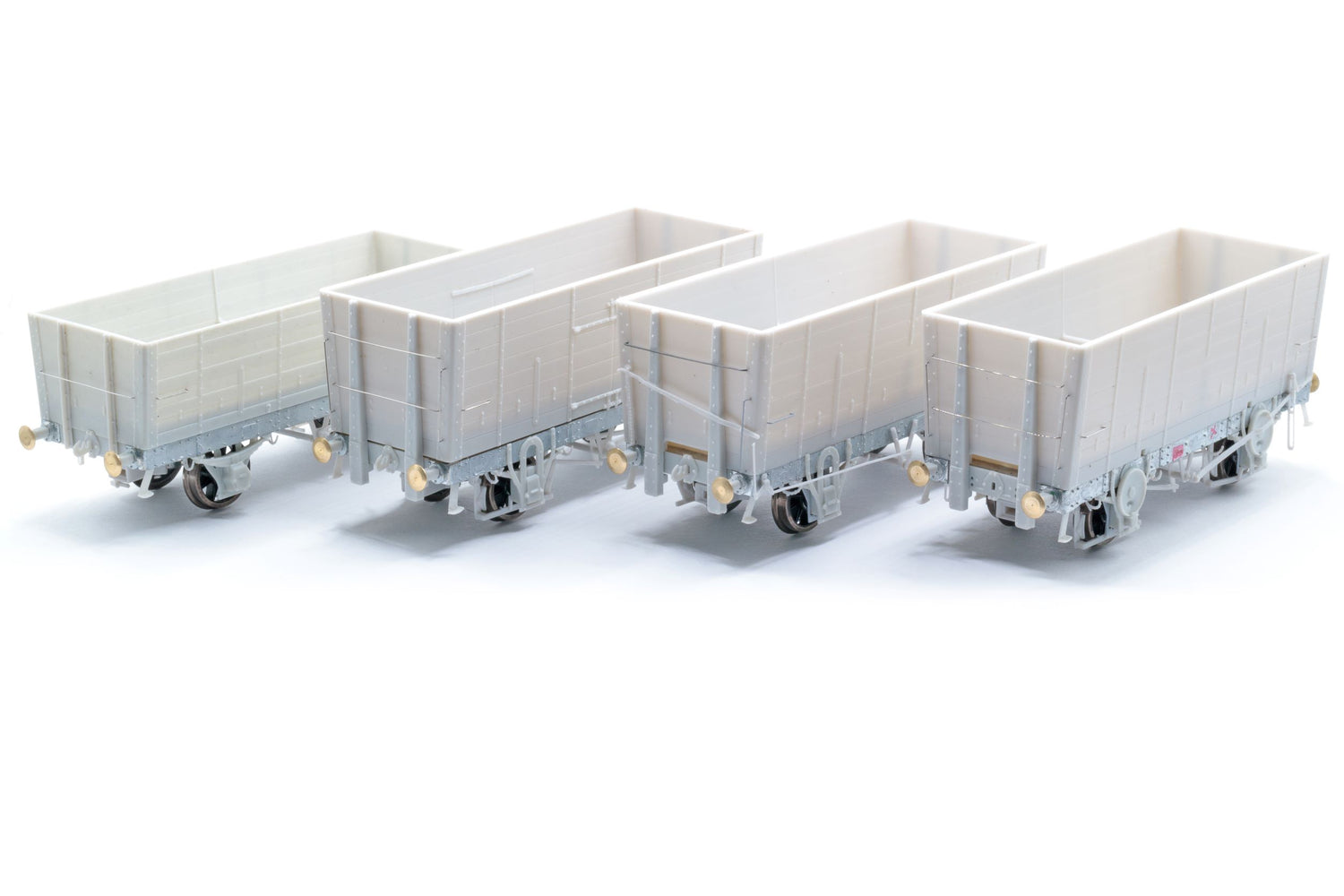 accurascale Hop To It With NER 20t Coal Wagons in OO/4mm