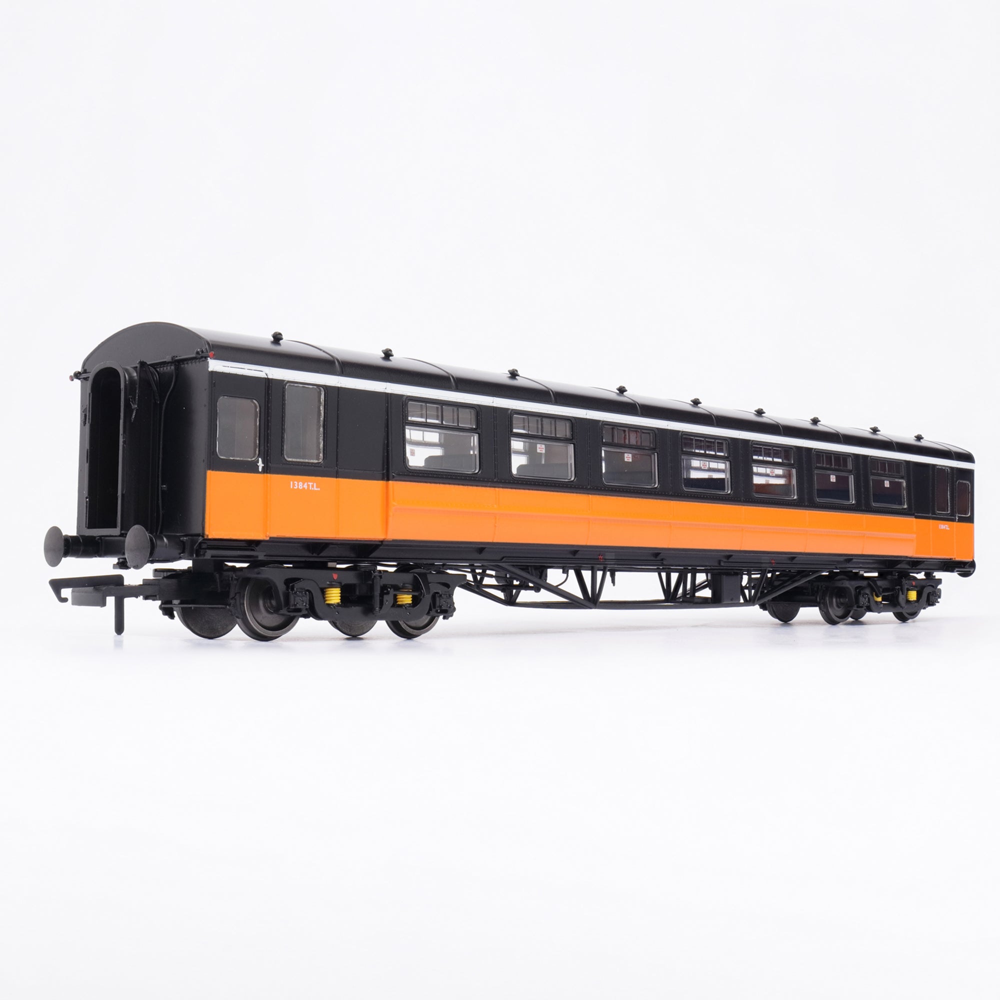 Park Royal D.176 Suburban No. 1384TL